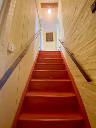 Charming 2 Bedroom Cottage In Compton Abdale, Cheltenham