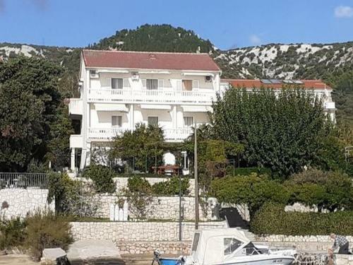 Hostal Apartments Biserka