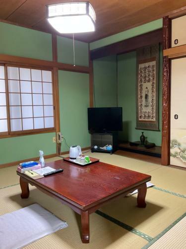 Albergue Takayanagi-ryokan