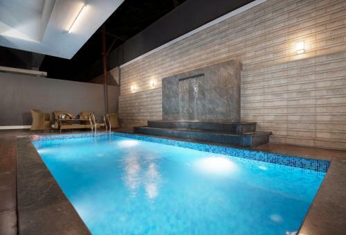 Aaston Stays - Belvedere Villa
