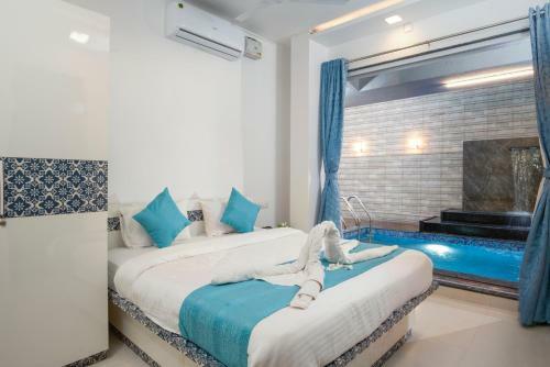 Aaston Stays - Belvedere Villa