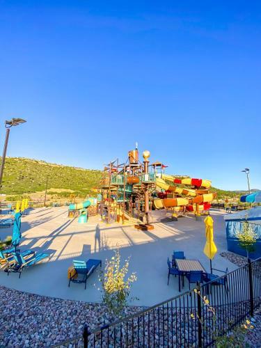 Jellystone Park? At Larkspur