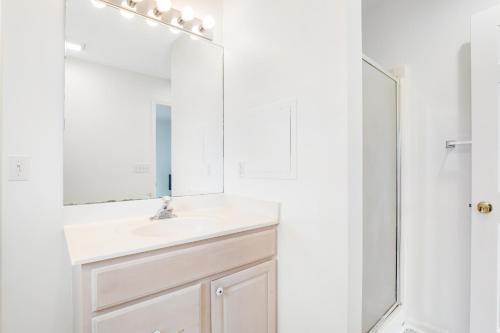 Salt Pond - 420 Canal Way East
