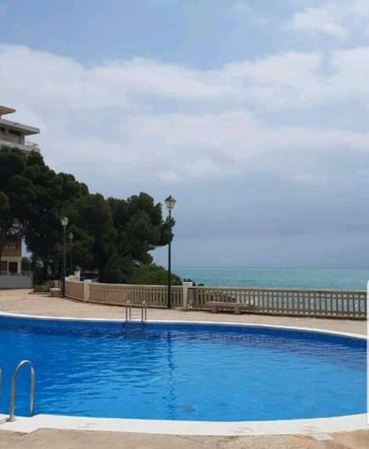 Pe�iscola Entre El Mar Y Las Monta�as