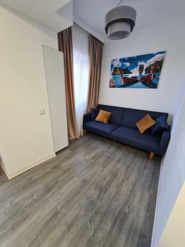 Central Apartment