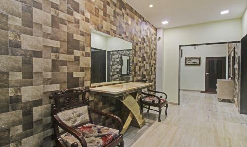 Treebo Trend Hotel Prime