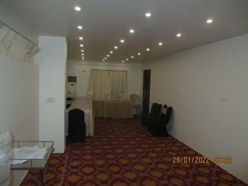 Sai Vijay Hotel & Banquet