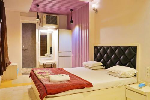 Beyond Stay Hotel Pachmarhi