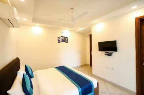 Fabhotel La Paz Stay