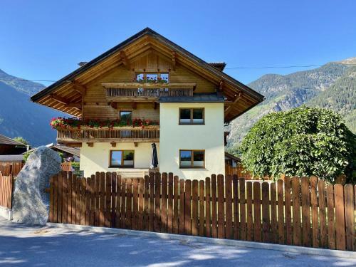 Welcoming Apartment In Umhausen With Terrace