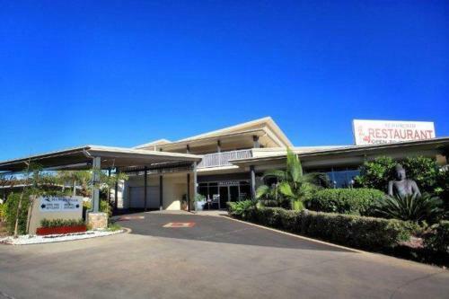 Hotel Mayfair Motel