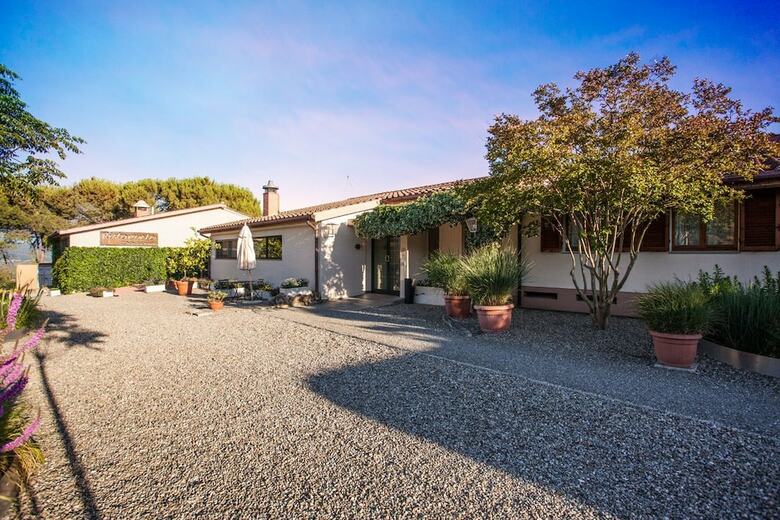 Hotel Terre Di Casole