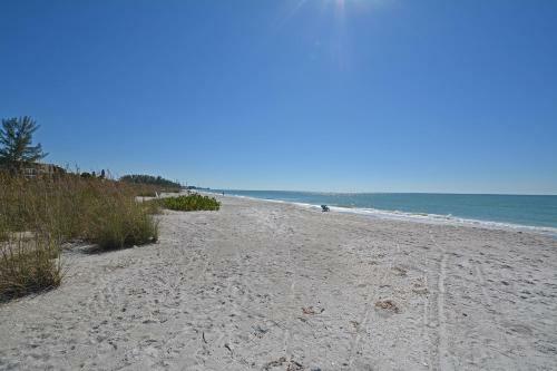 Apartamento Luxury Beachfront Villa With Gulf Views
