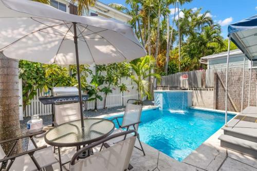 Apartamento Poolside Retreat