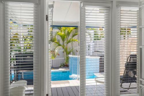 Apartamento Poolside Retreat