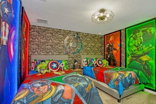 Brand New Champion Gates Pool Home Sleep 22 Guest