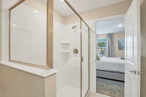 Brand New Champion Gates Pool Home Sleep 22 Guest