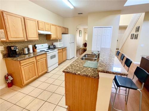 Spacious 5br, 3,5ba Villa South Facing Pool 4781 Villa