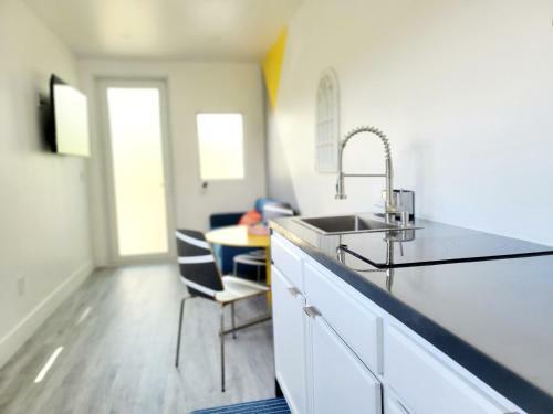 Hostal Miami Vacation Guest House