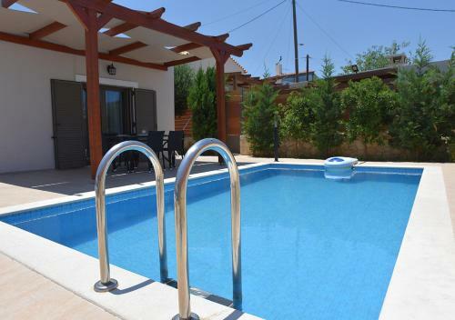 Harma Villa With Private Pool