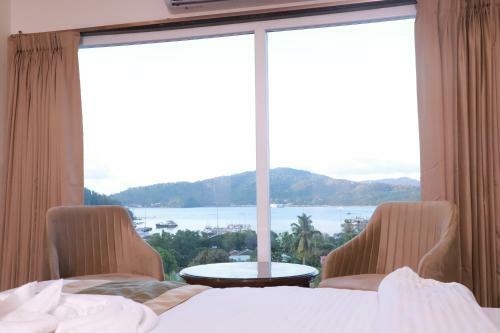 Olive Hotel & Suites