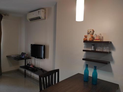 1bhk AC Service Apartment 103
