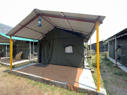 Camp Magestic By Pt