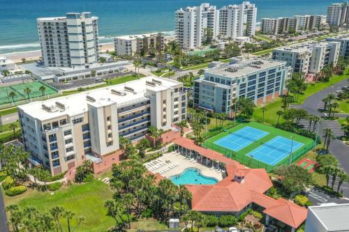 Oceanwalk Condos II