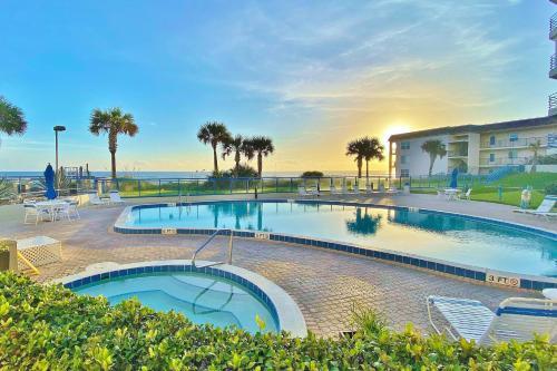 Ebb Tide Resort