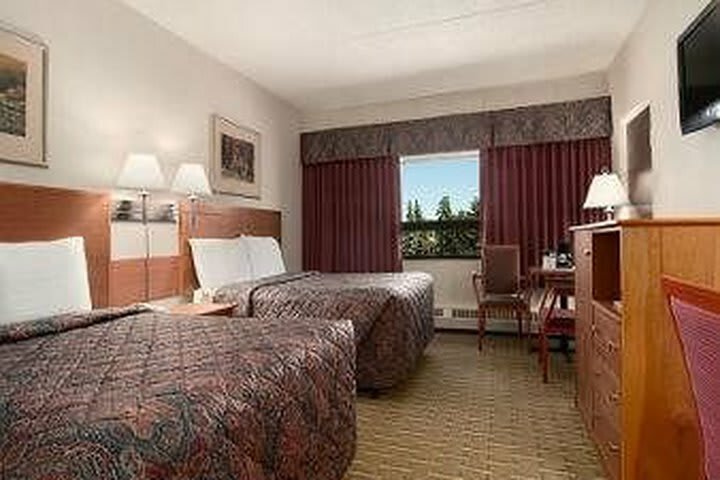 Hotel Travelodge Edmonton East