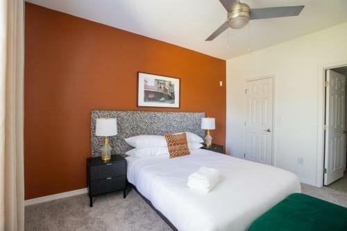 Wanderjaunt - Camden Bay Apartments