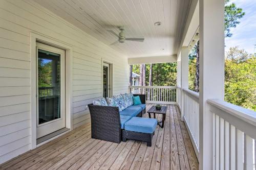 Exquisite Sugar Magnolia Abode Near Beach!