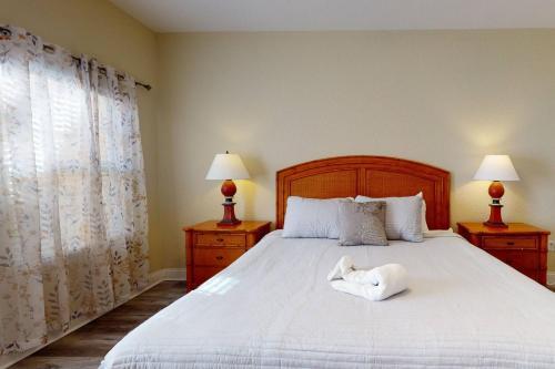 307 - Palms Of Treasure Island Resort