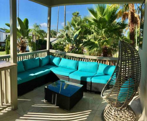 Villa Casa de La Playa Modern Beach House