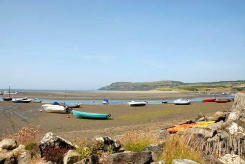 Harbourside Cottage