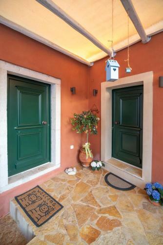 Apartamento La Casa Soleada By Corfuescapes