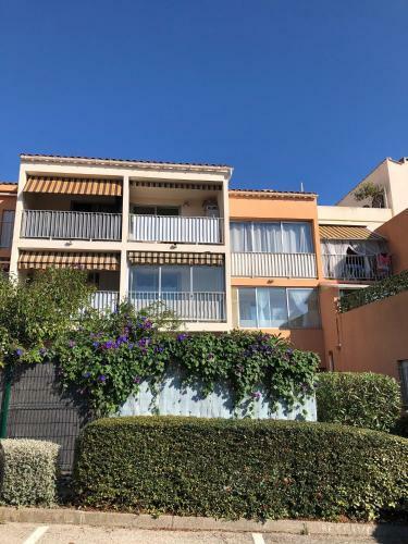 Apartamento Studio Terrasse Pr�s Des Plages