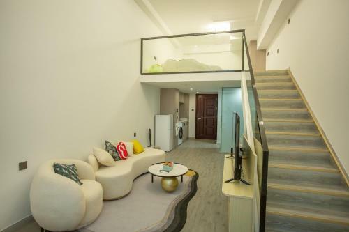 Locals Apartment Inn 45