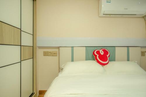 Locals Apartment Place 44
