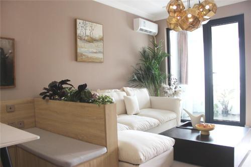 Locals Apartment Place 40