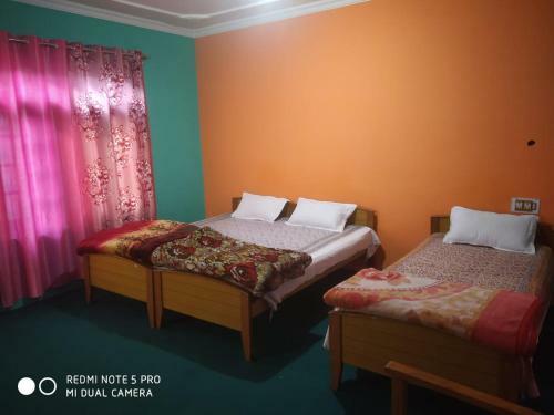Hostal Regent Guest House