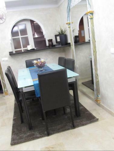 Luxury Styled 3-bedroom Holiday Apartment In Mijas