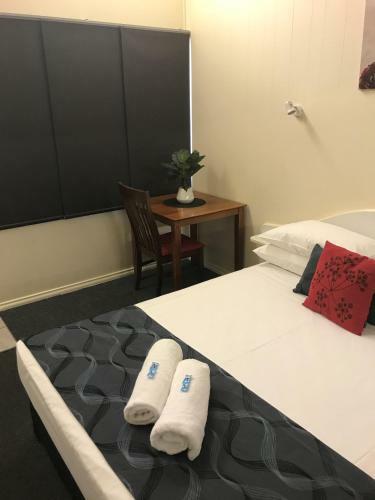 Parkside Motel