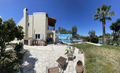 Apartamento River-side Villa Corfu Town With Pool