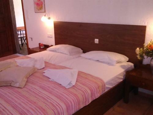 Hotel Fotula Studios
