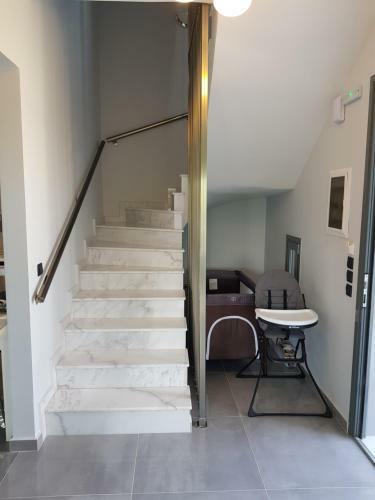 Villa New Iliada Luxury Maisonette Sea View