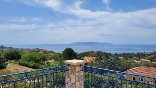 Denis Stone Villa
