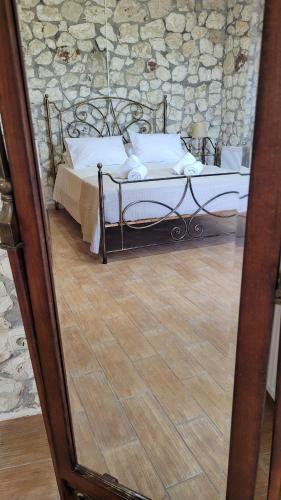 Denis Stone Villa