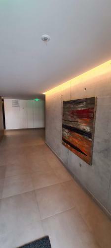 Apartamento T0 - Edif�cio Uno Al Mar