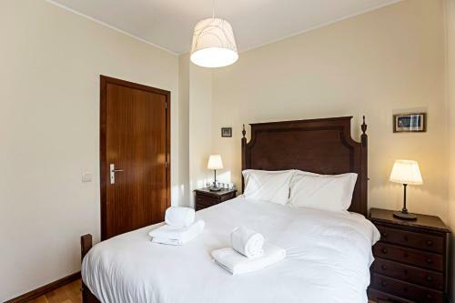 Apartamento Quiet 2br Flat W/ Balcony By Lovelystay